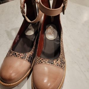 Freebird by Steven Marilyn size 8